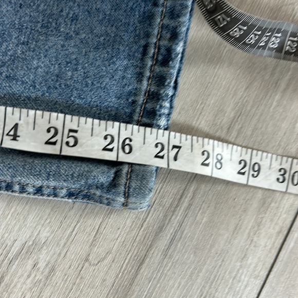 AFRM size 25 distressed jeans - Picture 8 of 10